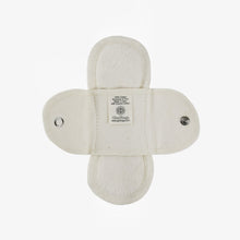 Load image into Gallery viewer, Organic Pantyliner
