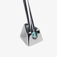 Load image into Gallery viewer, Leaf Shave Razor Stand
